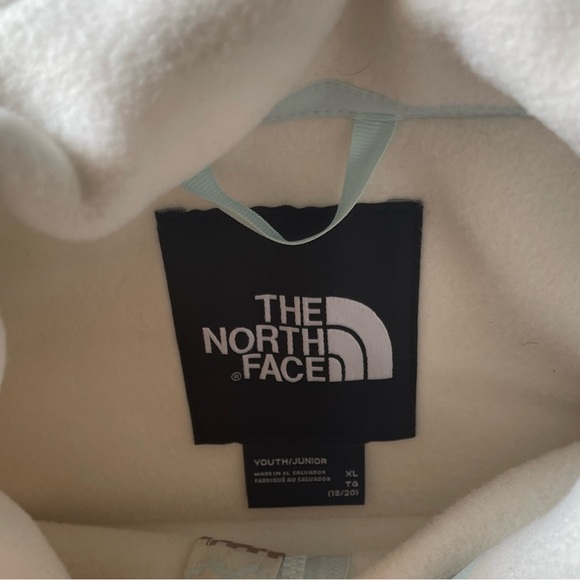 The North Face Retro Denali Jacket Kids XL NWT - Picture 4 of 9